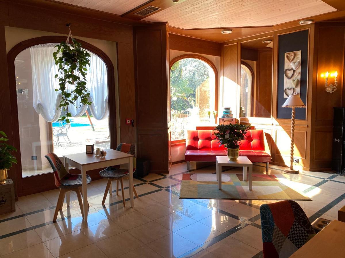 Park Hotel Imperatore Adriano Tivoli Kültér fotó